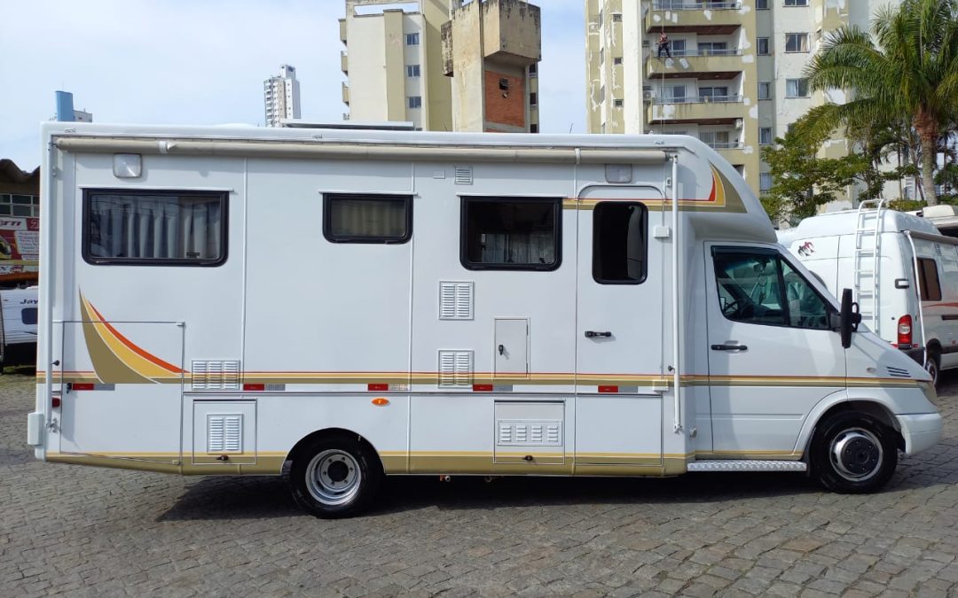 TRAILER ESPECIAL